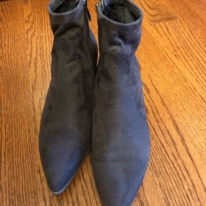 Franco Sarto Black/Charcoal Gray Suede Boots Size 9 1/2 Excellent Condition